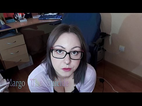 ❤️ Sexig tjej med glasögon suger Dildo djupt på kamera ️❌ Sluts at us sv.sexycamse.top ﹏